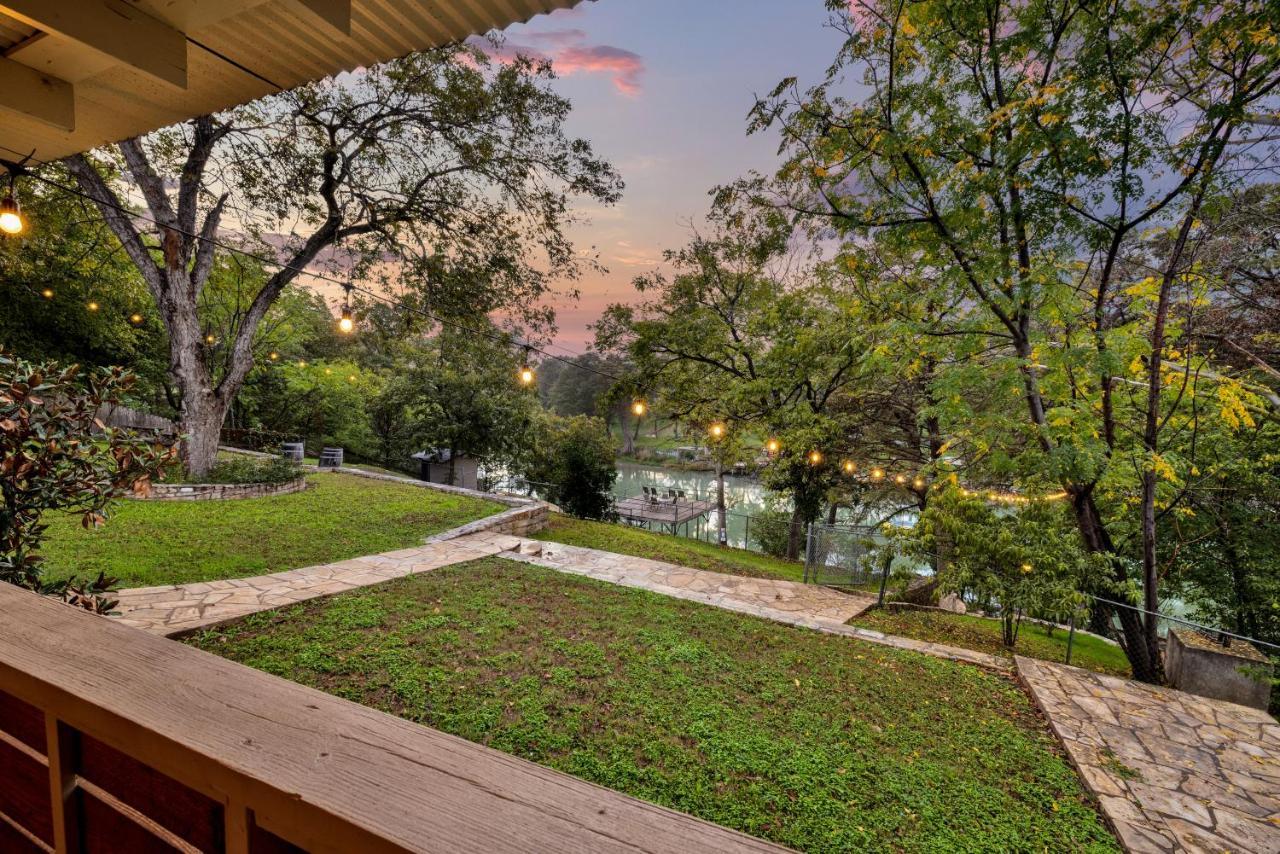 Luxury Lakefront Oasis With Boat Dock-Firepit McQueeney Exterior photo