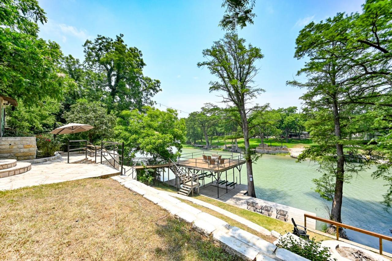 Luxury Lakefront Oasis With Boat Dock-Firepit McQueeney Exterior photo