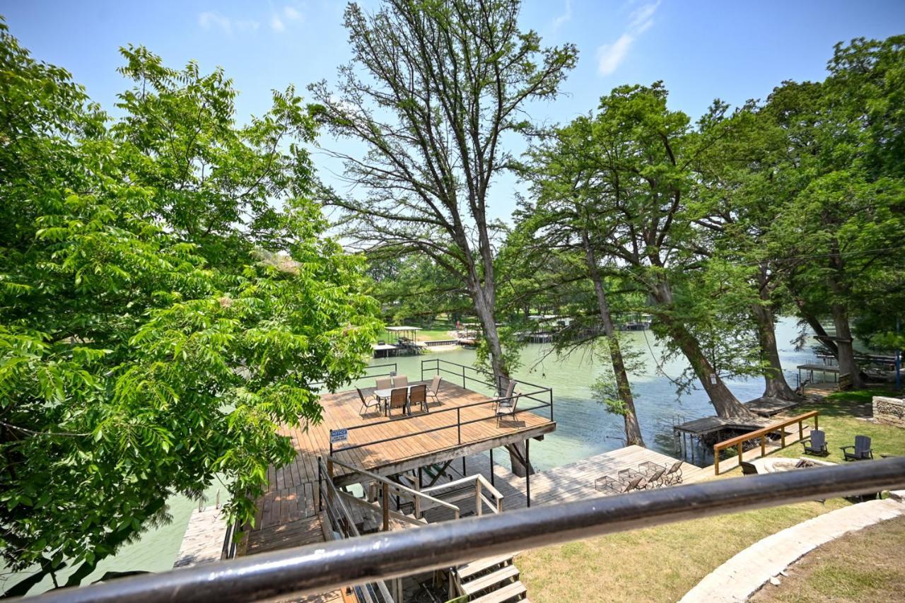 Luxury Lakefront Oasis With Boat Dock-Firepit McQueeney Exterior photo